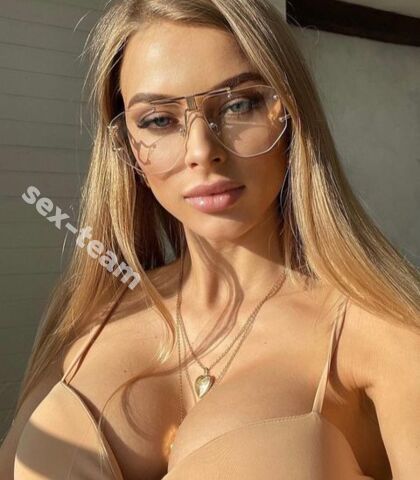 Проститутка КИРА