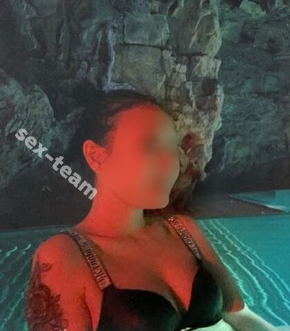 Проститутка Мия