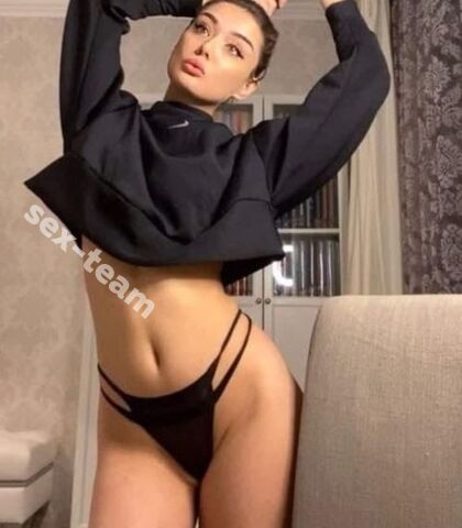 Проститутка Эмилия