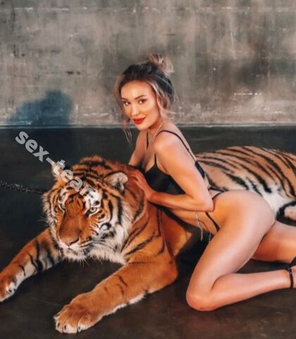 Проститутка ПЛАЗА