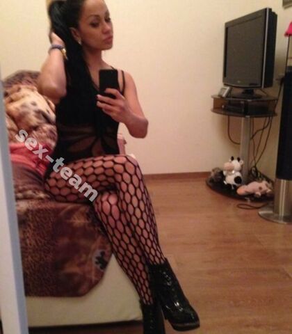 Проститутка Кира