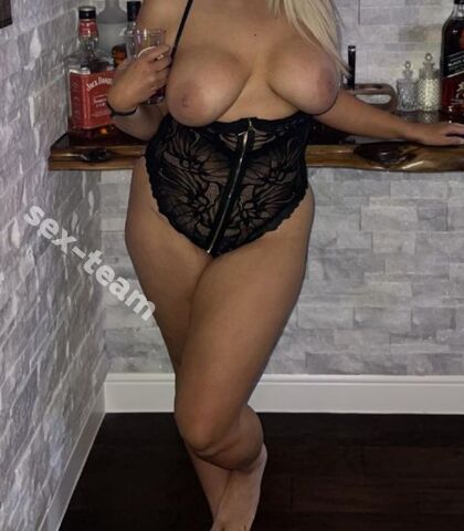 Проститутка Лора